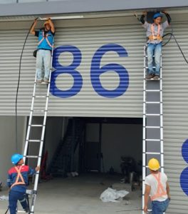 Pemasangan kabel udara-rann teknik